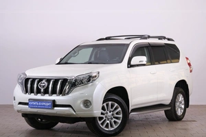 Внедорожник Toyota Land Cruiser Prado 2015 года, 4519000 рублей, Омск