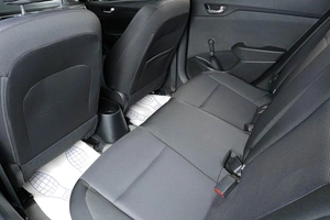 Седан Hyundai Solaris 2017 года, 1359000 рублей, Тюмень