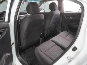 Седан Kia Rio 2018 года, 1219000 рублей, Воронеж