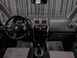 Внедорожник Suzuki SX4 2011 года, 799000 рублей, Красноярск