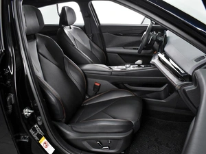 Лифтбек Changan UNI-V 2023 года, 2478000 рублей, Воронеж