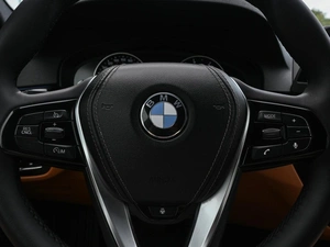 Седан BMW 5 серия 2017 года, 2599000 рублей, Волгоград