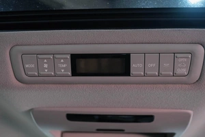 Минивэн Toyota Alphard 2005 года, 2249000 рублей, Новокузнецк