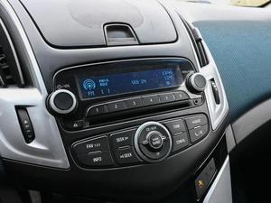Седан Chevrolet Cruze 2013 года, 802500 рублей, Волгоград