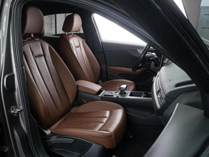 Седан Audi A4 2020 года, 2999000 рублей, Тюмень