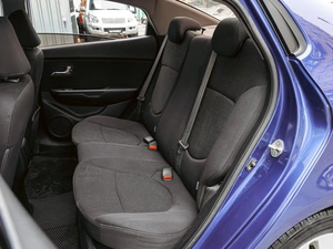 Седан Kia Rio 2011 года, 770000 рублей, Краснодар