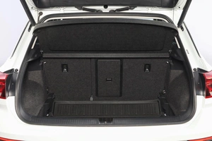 Внедорожник Volkswagen T-Roc 2021 года, 2199000 рублей, Новосибирск