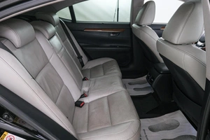 Седан Lexus ES 2012 года, 1949000 рублей, Красноярск