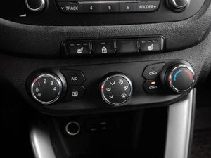 Хетчбэк Kia Ceed 2015 года, 1199000 рублей, Тюмень