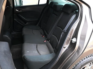 Седан Mazda 3 2013 года, 1024000 рублей, Кирилловка