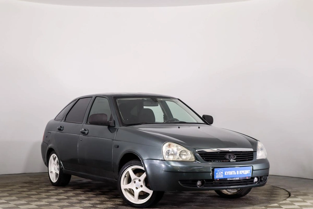 Хетчбэк ВАЗ (LADA) Priora 2010 года, 329000 рублей, Пермь