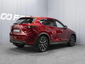 Внедорожник Mazda CX-5 2018 года, 2700000 рублей, Омск