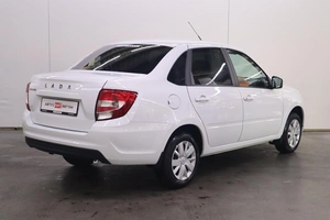 Седан ВАЗ (LADA) Granta 2023 года, 870000 рублей, Брянск
