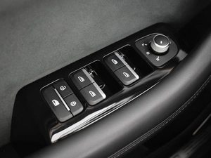 Внедорожник Geely Monjaro 2023 года, 3553900 рублей, Казань