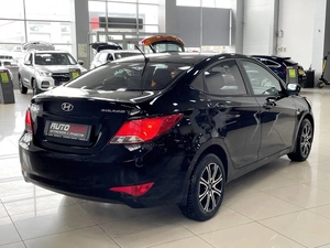 Седан Hyundai Solaris 2014 года, 897000 рублей, Солонцы
