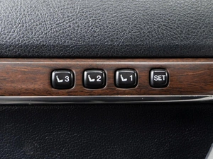 Внедорожник Toyota Land Cruiser 2015 года, 4509000 рублей, Тюмень