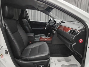 Седан Toyota Camry 2014 года, 1780000 рублей, Красноярск