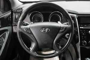 Седан Hyundai Sonata 2011 года, 1079000 рублей, Новокузнецк