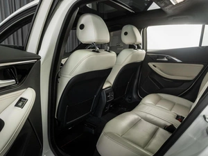 Хетчбэк Infiniti Q30 2017 года, 3200000 рублей, Тюмень