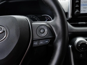 Внедорожник Toyota RAV4 2021 года, 3300000 рублей, Краснодар