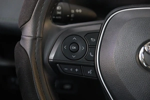 Внедорожник Toyota RAV4 2025 года, 4099000 рублей, Омск