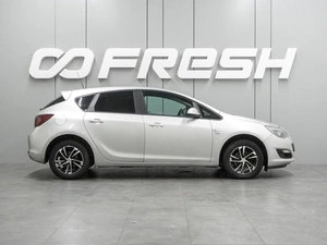 Хетчбэк Opel Astra 2013 года, 849000 рублей, Воронеж