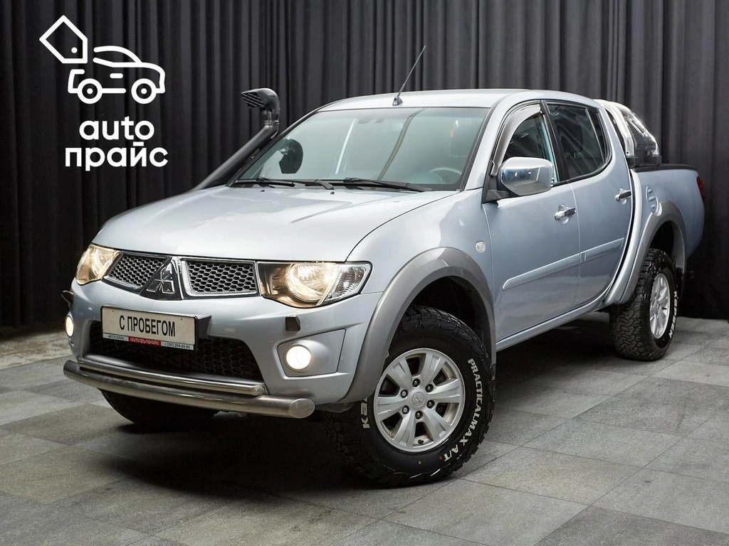Пикап Mitsubishi L200 2013 года, 1649000 рублей, Красноярск