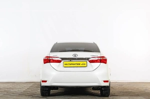 Седан Toyota Corolla 2013 года, 1329000 рублей, Тюмень