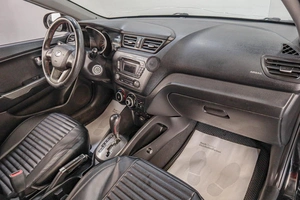 Седан Kia Rio 2012 года, 899000 рублей, Челябинск