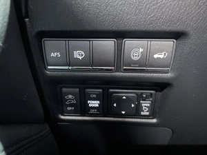 Внедорожник Infiniti QX56 2010 года, 2180000 рублей, Ярославль