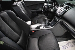 Седан Mazda 6 2012 года, 1289000 рублей, Сургут