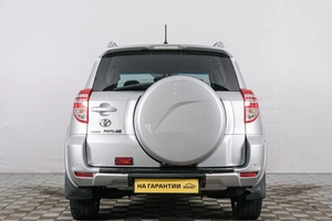 Внедорожник Toyota RAV4 2010 года, 1479000 рублей, Красноярск