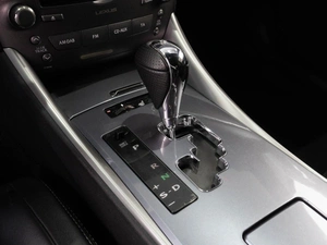 Седан Lexus IS 2011 года, 1899000 рублей, Тюмень