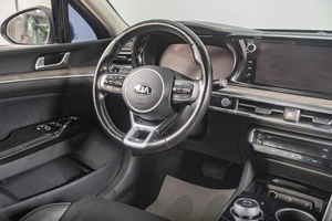 Седан Kia K5 2020 года, 2229000 рублей, Томск