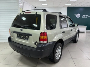 Внедорожник Ford Escape 2004 года, 610000 рублей, Ачинск