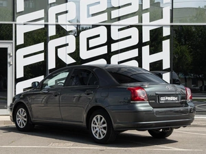 Седан Toyota Avensis 2006 года, 650000 рублей, Волгоград