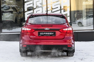 Седан Ford Focus 2011 года, 720000 рублей, Ульяновск