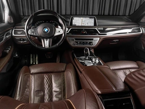 Седан BMW 7 серия 2020 года, 6299000 рублей, Тюмень