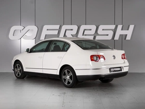 Седан Volkswagen Passat 2010 года, 730000 рублей, Минеральные Воды