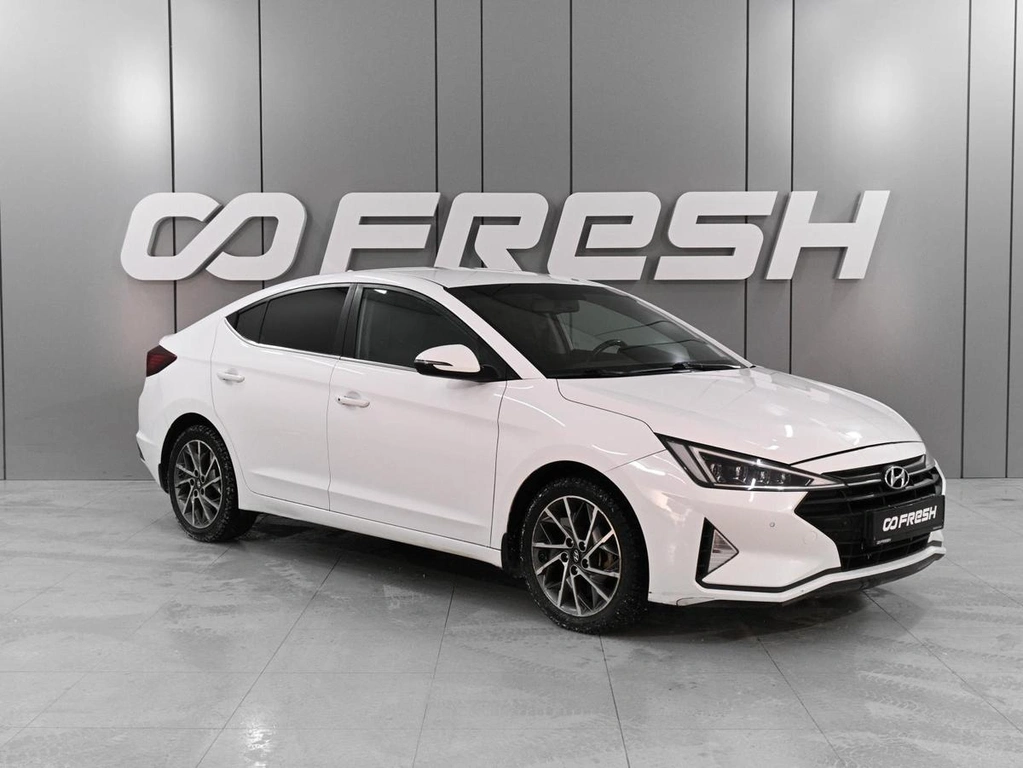 Седан Hyundai Elantra 2019 года, 1859000 рублей, Аксай