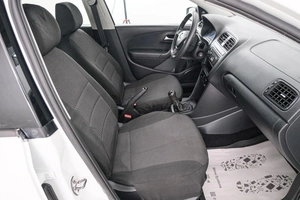 Седан Volkswagen Polo 2018 года, 769000 рублей, Красноярск
