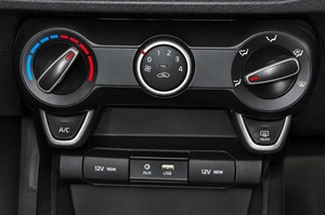 Седан Kia Rio 2019 года, 1299000 рублей, Челябинск