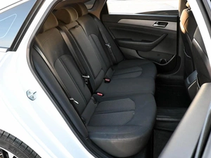 Седан Hyundai Sonata 2017 года, 1690000 рублей, Волгоград