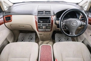 Минивэн Toyota Ipsum 2003 года, 799000 рублей, Красноярск