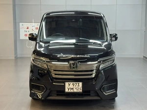 Минивэн Honda Stepwgn 2020 года, 2677000 рублей, Красноярск