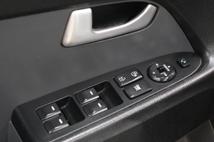 Внедорожник Kia Sportage 2011 года, 1429000 рублей, Омск