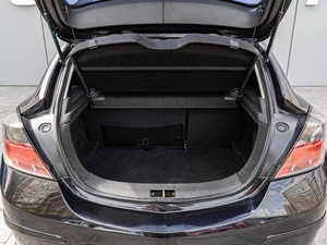 Хетчбэк Opel Astra GTC 2009 года, 490000 рублей, Краснодар