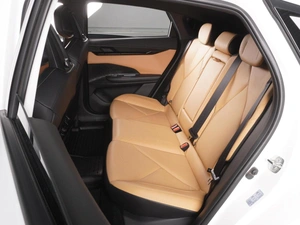 Лифтбек Changan UNI-V 2023 года, 2149000 рублей, Минеральные Воды