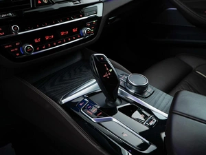 Седан BMW 5 серия 2021 года, 5599077 рублей, Москва