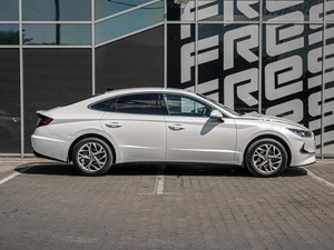 Седан Hyundai Sonata 2021 года, 2380000 рублей, Краснодар